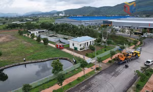 Hoàn thiện hạ tầng khu công nghiệp, khu kinh tế