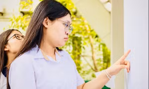 Bộ GD&ĐT yêu cầu cập nhật điểm thí sinh bị kỷ luật thi tốt nghiệp THPT trước 24/7