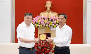 Lãnh đạo tỉnh Quảng Ninh tiếp nhà đầu tư Trung Quốc