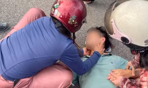 Phát hiện người đi đường ngã quỵ, điều dưỡng kịp thời ép tim trong phút 'vàng'
