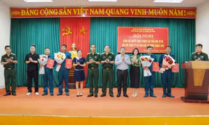 Ban CHQS phường Việt Hưng: Thành lập 4 tiểu đội tự vệ tại các doanh nghiệp