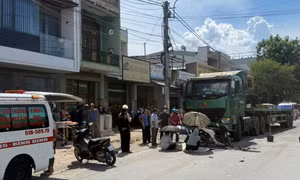 Gia Lai: Xe đầu kéo va chạm với xe máy khiến 1 người tử vong