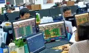 Phát triển thị trường vốn để khơi thông nguồn lực cho tăng trưởng bền vững