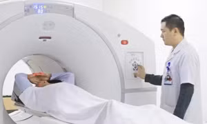 Đề xuất bảo hiểm y tế chi trả chụp PET/CT cho bệnh nhân ung thư 