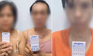 Công an kiểm tra đột xuất, phát hiện 3 người trong ngôi nhà sử dụng ma túy