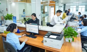 Giữ nhịp vốn cho tăng trưởng “hai con số”
