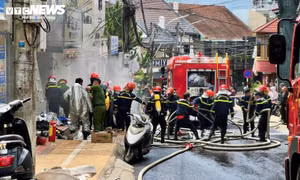 Cháy lớn giữa trung tâm Đà Lạt, một người tử vong