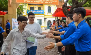 Cho thí sinh tại điểm thi chuyên Tuyên Quang đăng ký xét tuyển không làm giảm cơ hội của thí sinh khác 