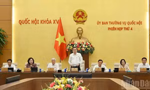 Khai mạc Phiên họp thứ 4 của Ủy ban Thường vụ Quốc hội