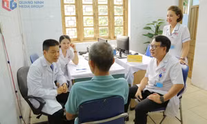 Bệnh viện Đa khoa tỉnh đưa Phòng khám chuyên khoa vảy nến vào hoạt động