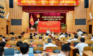 Thảo luận thực chất, hiến kế hoàn thành mục tiêu tăng trưởng 13%