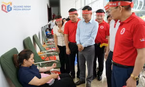 Giọt hồng Đất Mỏ - Hành trình của lòng nhân ái