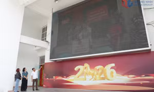 54 xã, phường, đặc khu lắp đặt màn hình lớn phục vụ người xem chương trình “Mãi mãi tuổi 20”