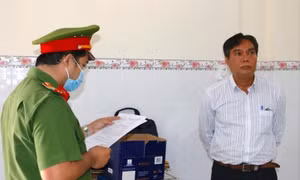 Gây thiệt hại tiền tỷ, cựu Chủ tịch HĐQT và Giám đốc quỹ tín dụng bị bắt