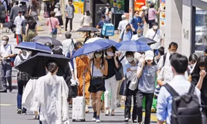 Đồng yen yếu đẩy Tokyo tụt hạng trong danh sách thành phố đắt đỏ nhất toàn cầu