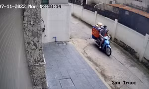 Nghi can trộm xe và hàng của shipper bị bắt