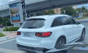 Che, sửa biển số ô tô: Đề nghị tước GPLX, tăng mức phạt lên 35 triệu?