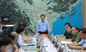 Đêm 1/7, tổ chức bắn pháo hiệu để tàu, thuyền biết vào vị trí an toàn