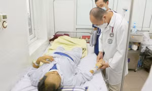 Các biến chứng nguy hiểm nếu không phát hiện và điều trị sớm viêm gan B
