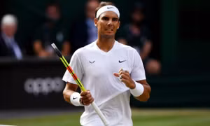 Nadal tự đánh hỏng 80 lần sau hai vòng Wimbledon
