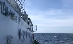 Thêm 5 thuyền viên được cứu sau 12 ngày mất tích