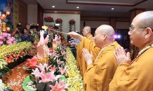 Bảo đảm quyền tự do tín ngưỡng, tôn giáo: Xử phạt chủ yếu là răn đe