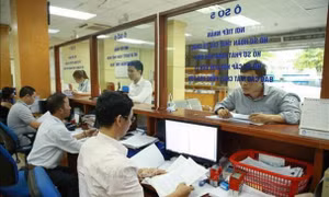 Trường hợp nào phải khấu trừ thuế trước khi trả tiền công?