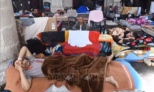 Bỉ huy động quân đội cung cấp nơi ở tạm thời cho người tị nạn