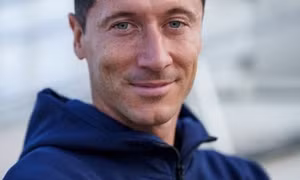 Ngôi sao Robert Lewandowski tiết lộ lý do chuyển tới Barcelona