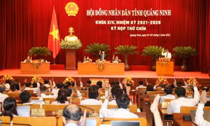 Bế mạc Kỳ họp thứ 9, HĐND tỉnh khóa XIV - Thông qua 16 nghị quyết quan trọng