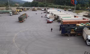Kim ngạch nhập khẩu hàng hoá qua Lối thông quan Bắc Phong Sinh tăng mạnh so với cùng kỳ