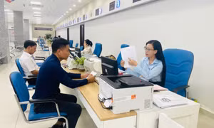 Tháo gỡ "điểm nghẽn", đồng hành cùng doanh nghiệp phát triển