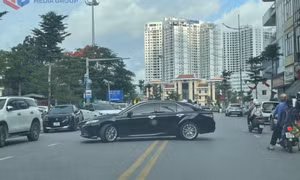 Không quan sát khi sang đường - Hành vi nhỏ, nguy cơ lớn