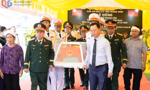 Quảng Ninh cất bốc, đưa hài cốt liệt sĩ Ngô Khang Cán về quê hương Cao Bằng