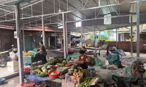 Gỡ điểm nghẽn hạ tầng chợ Hà Khẩu