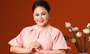 Lê Giang - cây hài chuyên đóng phim 'trăm tỷ'