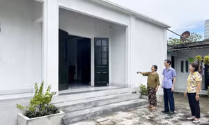 MTTQ các cấp: Huy động tối đa nguồn lực hỗ trợ cải thiện nhà ở cho hộ nghèo