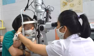 5 bệnh thường gặp bạn phải biết trong mùa mưa và ngập úng