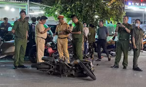 Ngã xe máy trượt dài dưới dốc cầu, người đàn ông tử vong tại chỗ