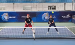 Cơn sốt chơi Pickleball của người thành thị