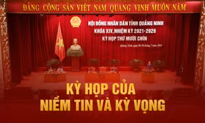 Kỳ họp của niềm tin và kỳ vọng