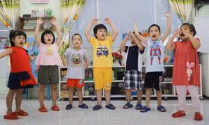 Đề xuất bỏ quy định cặp vợ chồng chỉ 'sinh một hoặc hai con'