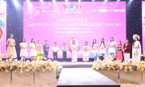 Vòng chung kết cuộc thi tìm kiếm tài năng dẫn chương trình nhí hạ long năm 2024: Bừng sáng tài năng cùng kỳ quan”