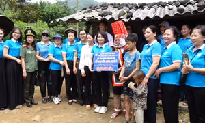 Hiệu quả chương trình “Đồng hành cùng phụ nữ biên cương" 