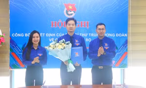 Công bố quyết định công nhận Phó Bí thư Tỉnh Đoàn Quảng Ninh