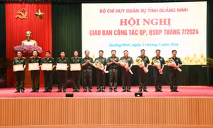 Bộ CHQS tỉnh Quảng Ninh: Phát động đợt thi đua cao điểm “Tự hào truyền thống - Viết tiếp chiến công - Xứng danh Bộ đội Cụ Hồ”