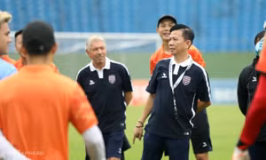 HLV Hoàng Anh Tuấn muốn đưa Luka Modric về Bình Dương