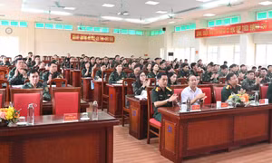 100 cán bộ tham gia lớp bồi dưỡng kiến thức quốc phòng và an ninh đối tượng 3