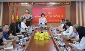 Hội nghị thông tin báo chí thường kỳ
