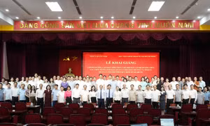 Khai giảng lớp bồi dưỡng, cập nhật kiến thức cho đội ngũ cán bộ lãnh đạo, quản lý năm 2026